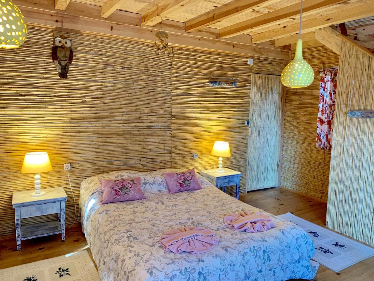 Large Bungalow With Sea View In Kabak Bay, Oeluedeniz Fethiye Ngoại thất bức ảnh